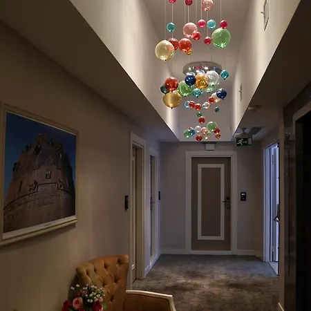 Seven Deep Hotel 3*
